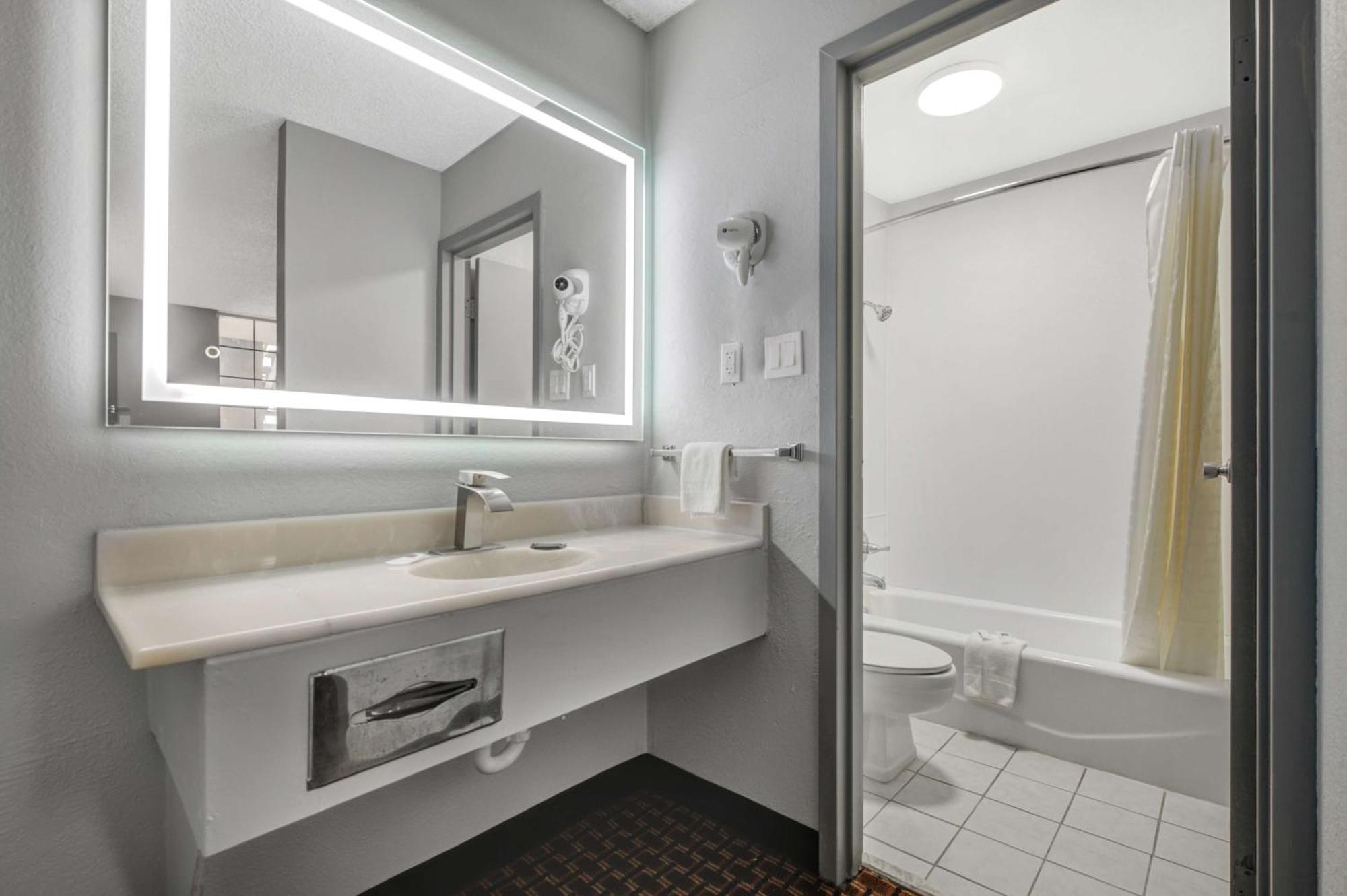 Motel 6 Chickasha, Ok Dış mekan fotoğraf